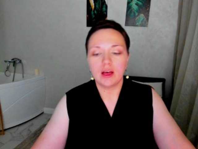 GoldenHazea live cam on BongaCams