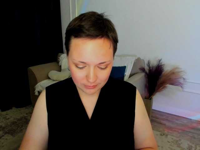 GoldenHazea live cam on BongaCams