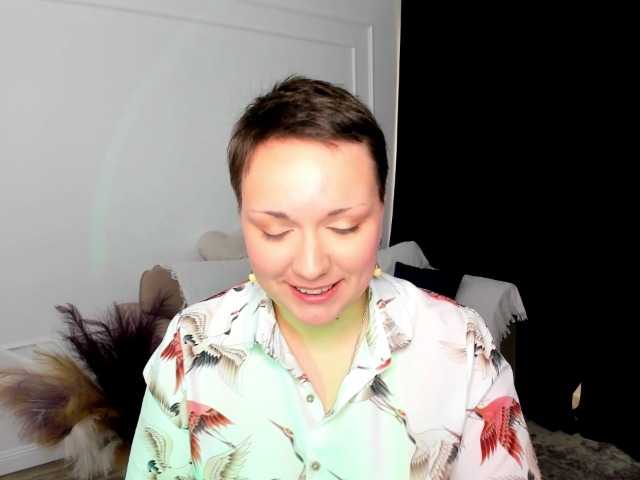 GoldenHazea live cam on BongaCams