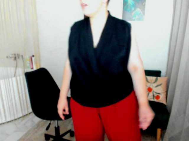 GoldenHazea live cam on BongaCams
