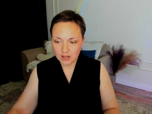 GoldenHazea live cam on BongaCams