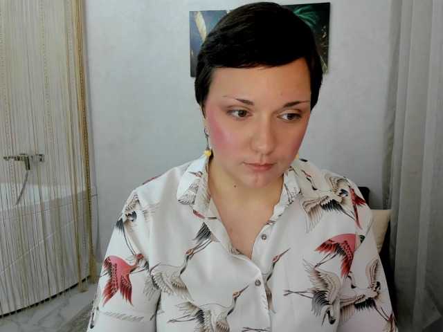 GoldenHazea live cam on BongaCams