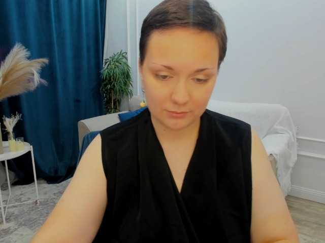 GoldenHazea live cam on BongaCams