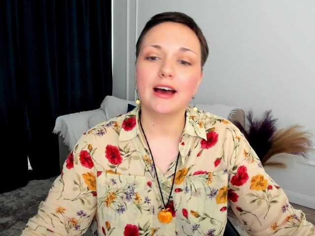 GoldenHazea live cam on BongaCams