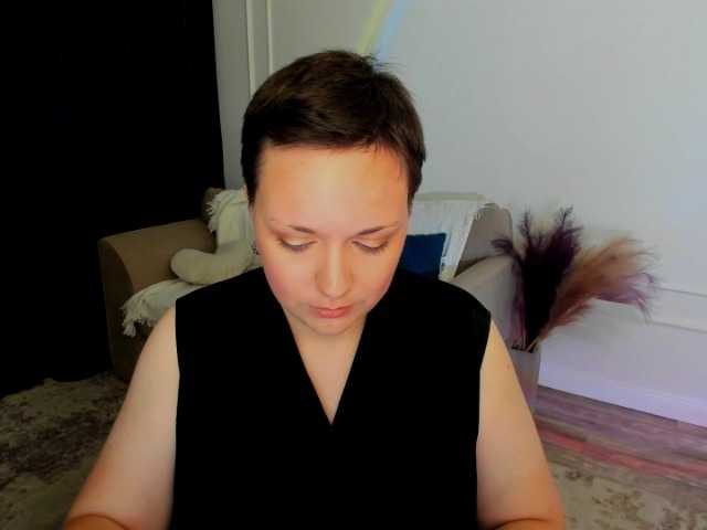 GoldenHazea live cam on BongaCams