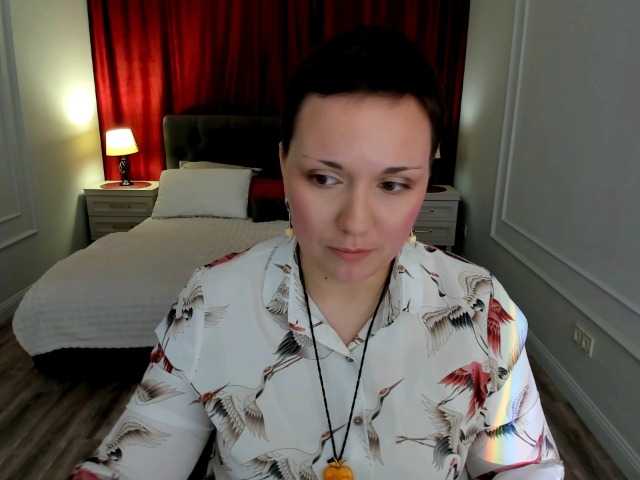 GoldenHazea live cam on BongaCams