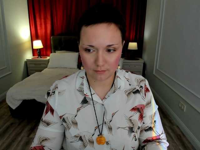GoldenHazea live cam on BongaCams