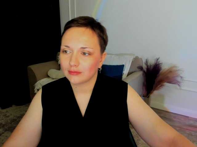 GoldenHazea live cam on BongaCams