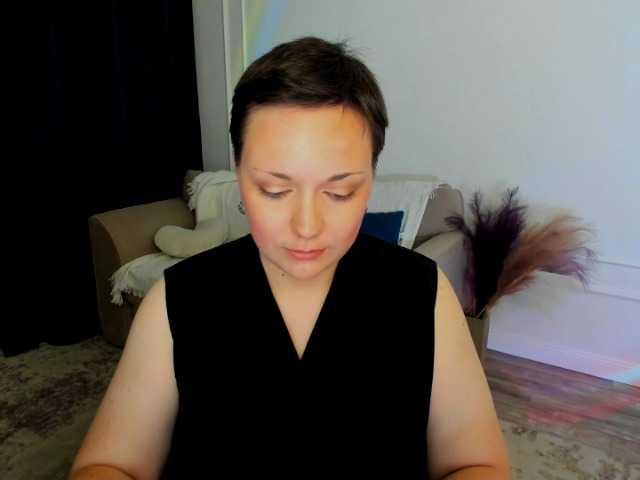 GoldenHazea live cam on BongaCams