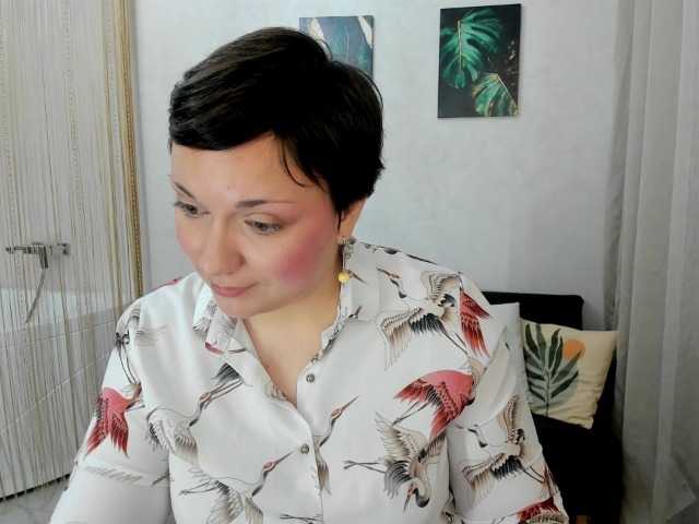 GoldenHazea live cam on BongaCams