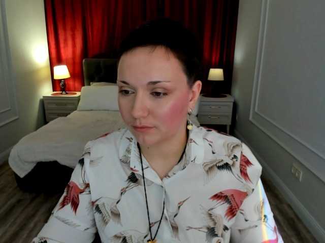 GoldenHazea live cam on BongaCams
