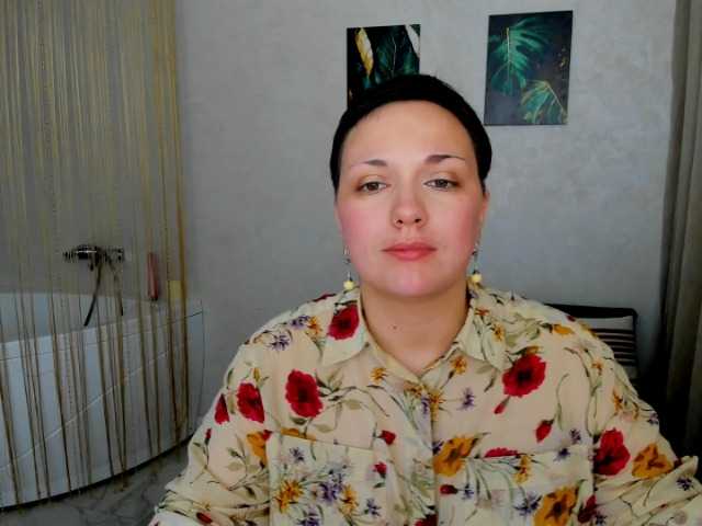 GoldenHazea live cam on BongaCams