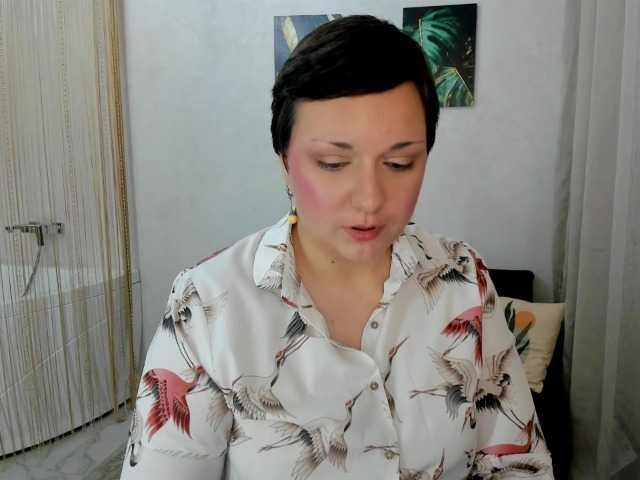 GoldenHazea live cam on BongaCams