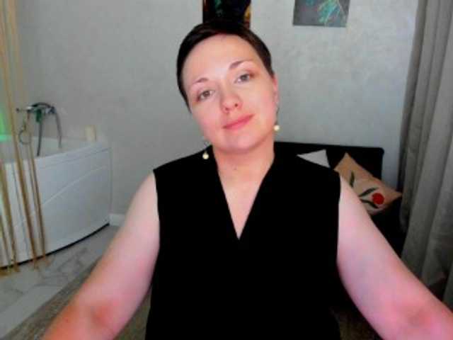 GoldenHazea live cam on BongaCams