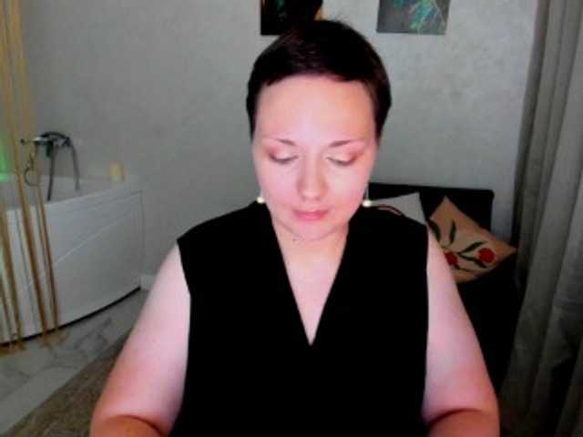 GoldenHazea live cam on BongaCams