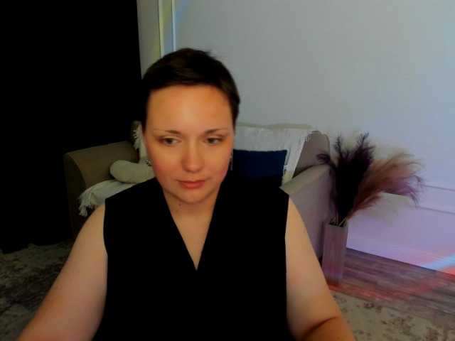 GoldenHazea live cam on BongaCams