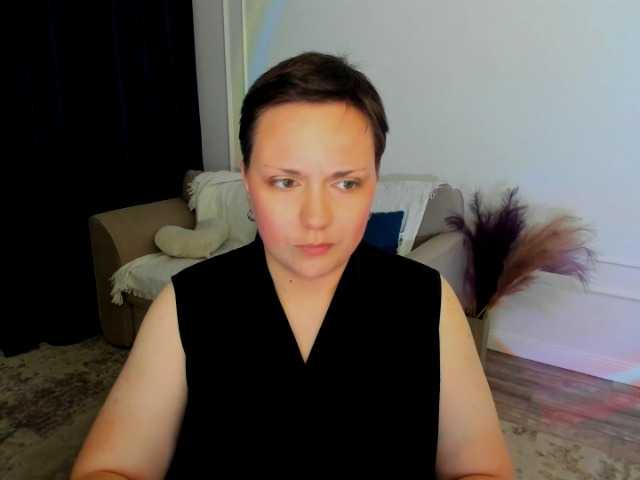 GoldenHazea live cam on BongaCams