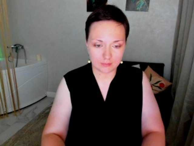 GoldenHazea live cam on BongaCams