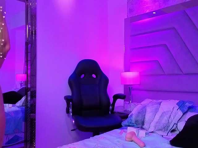 AgataRosse live cam on BongaCams