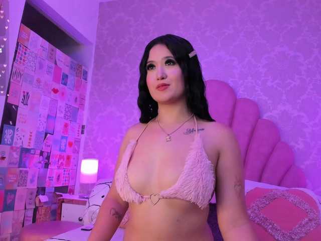 AgataRosse live cam on BongaCams