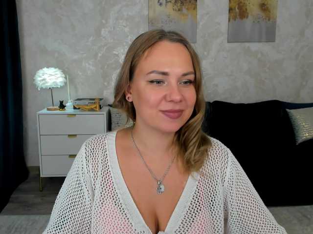 EllenWestern live cam on BongaCams