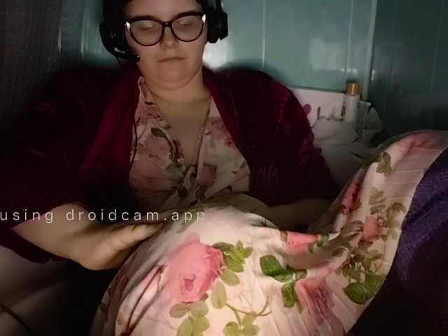 LunarCat54002 live cam on BongaCams