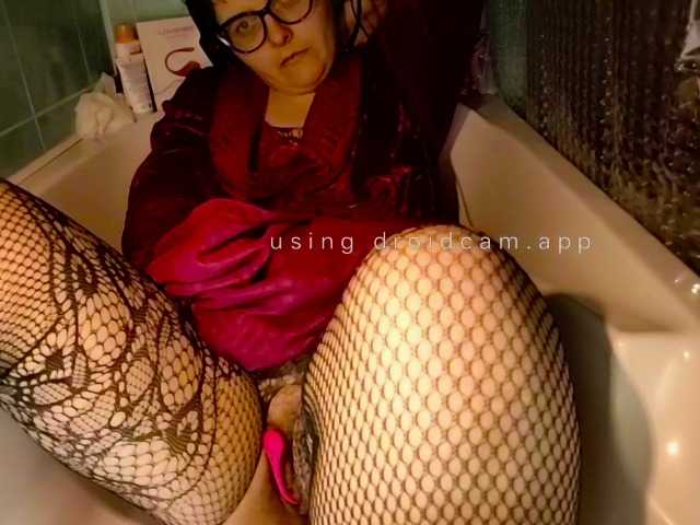 LunarCat54002 live cam on BongaCams