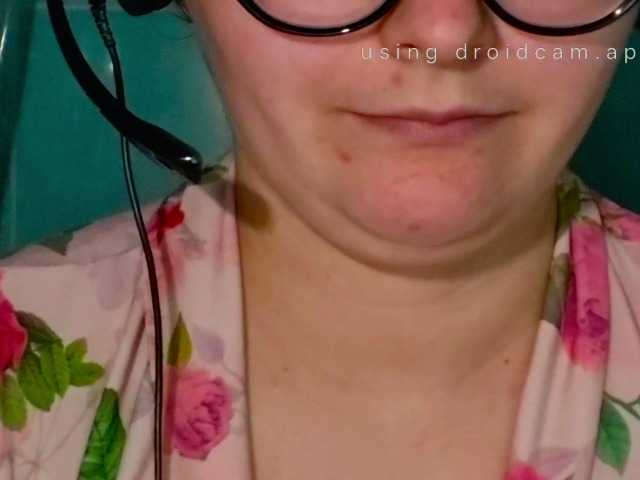 LunarCat54002 live cam on BongaCams