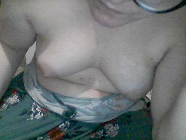 LunarCat54002 live cam on BongaCams