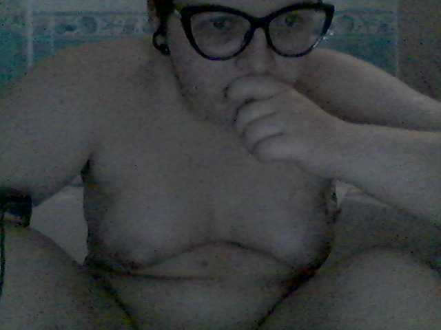 LunarCat54002 live cam on BongaCams