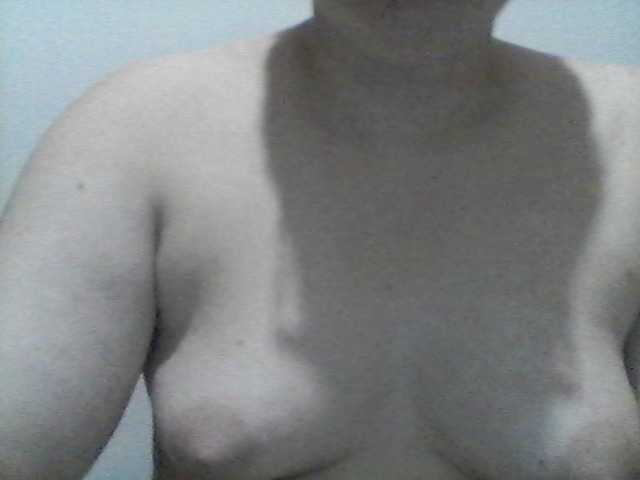 LunarCat54002 live cam on BongaCams