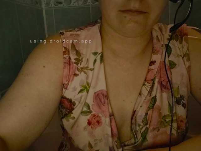 LunarCat54002 live cam preview