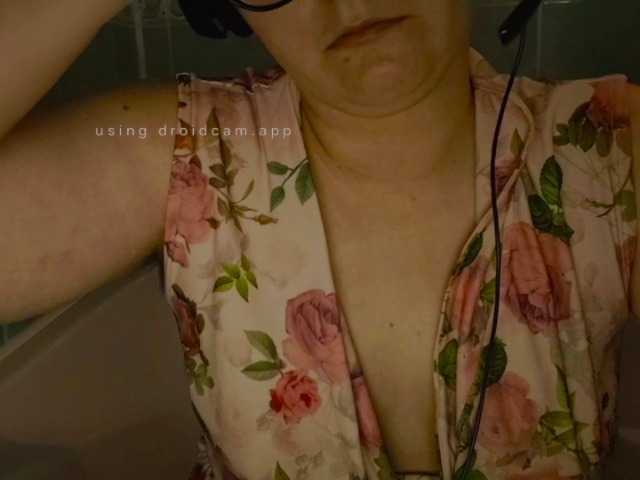 LunarCat54002 live cam on BongaCams