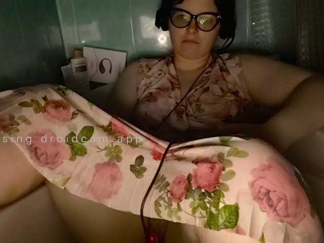 LunarCat54002 live cam on BongaCams