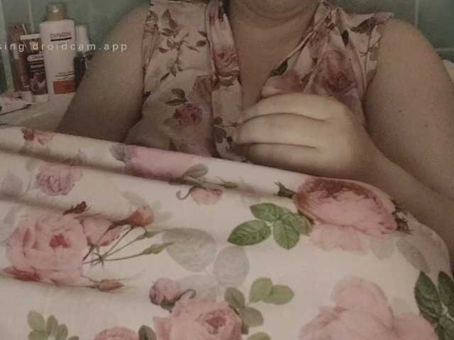 LunarCat54002 live cam on BongaCams