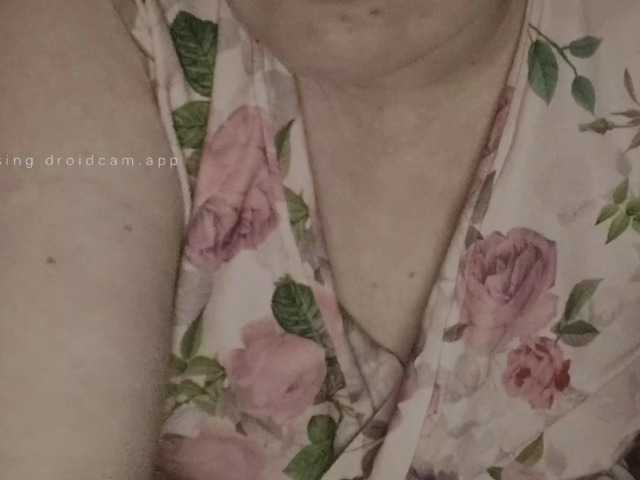 LunarCat54002 live cam preview