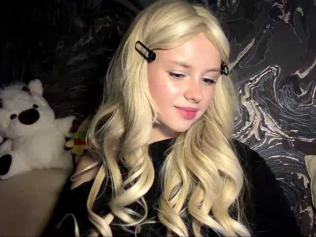 BundtAmely live cam on BongaCams