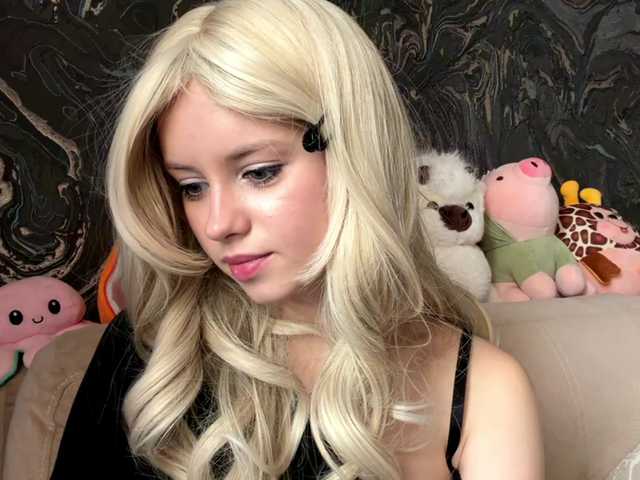 BundtAmely live cam on BongaCams