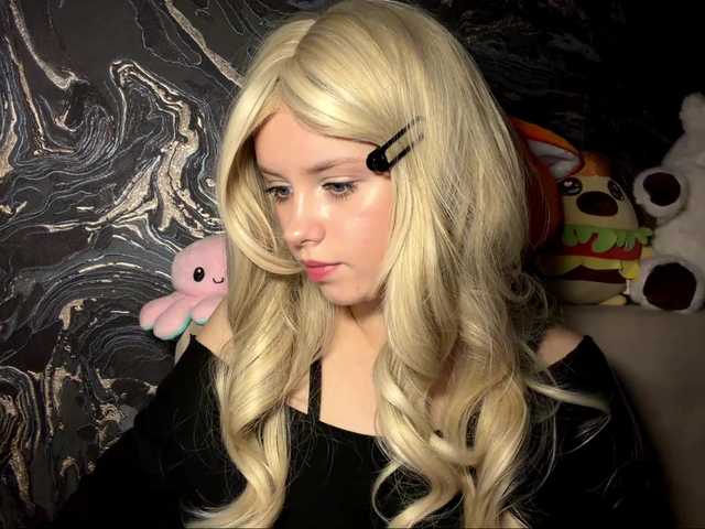BundtAmely live cam on BongaCams