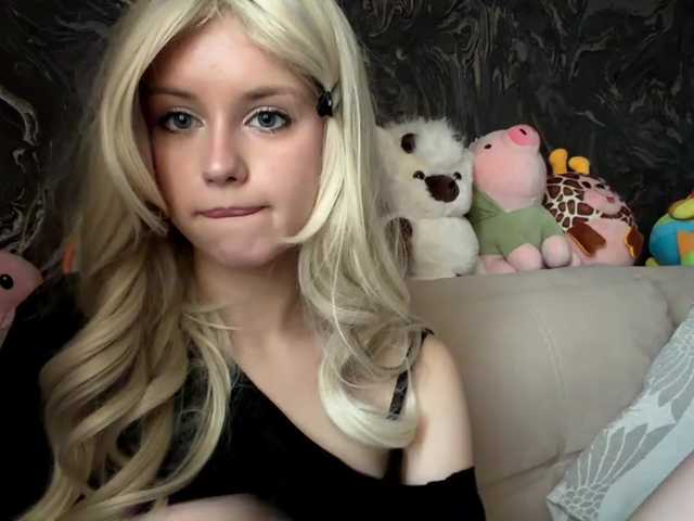 BundtAmely live cam on BongaCams