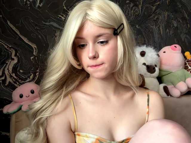 BundtAmely live cam on BongaCams