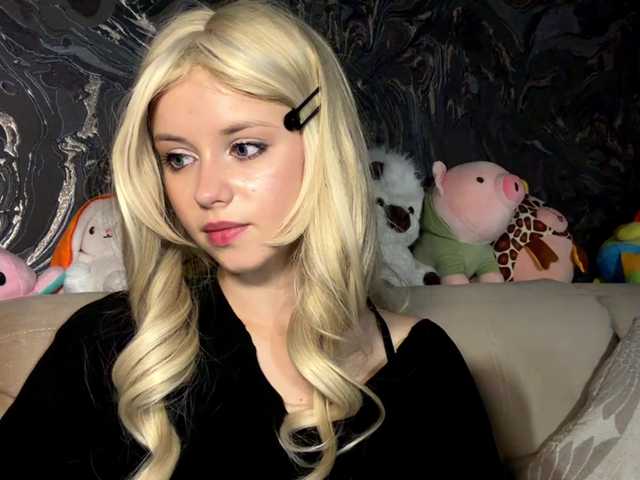 BundtAmely live cam on BongaCams