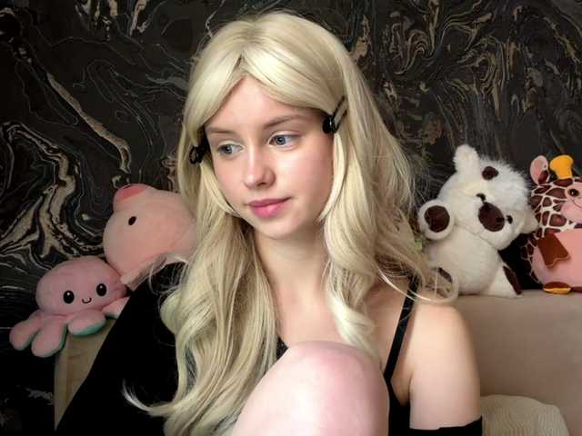 BundtAmely live cam on BongaCams