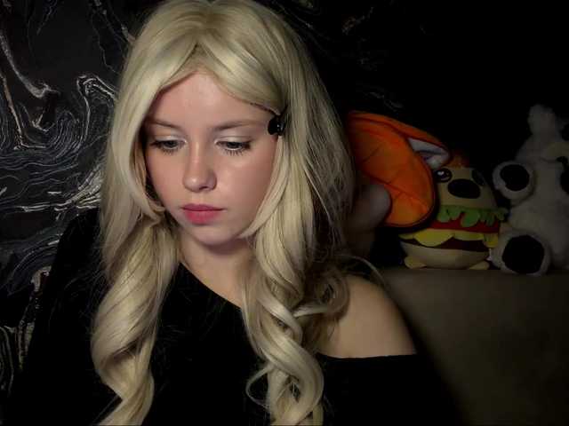 BundtAmely live cam on BongaCams