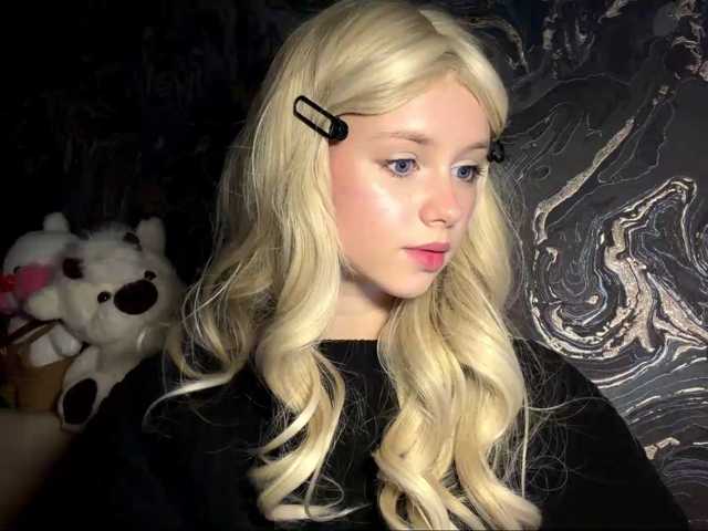 BundtAmely live cam on BongaCams
