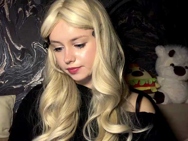 BundtAmely live cam on BongaCams