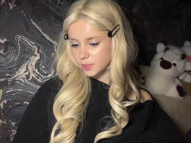 BundtAmely live cam on BongaCams