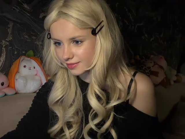 BundtAmely live cam on BongaCams
