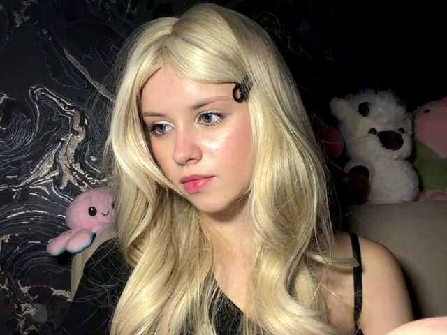 BundtAmely live cam on BongaCams