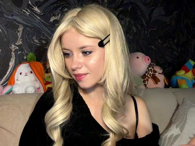 BundtAmely live cam on BongaCams
